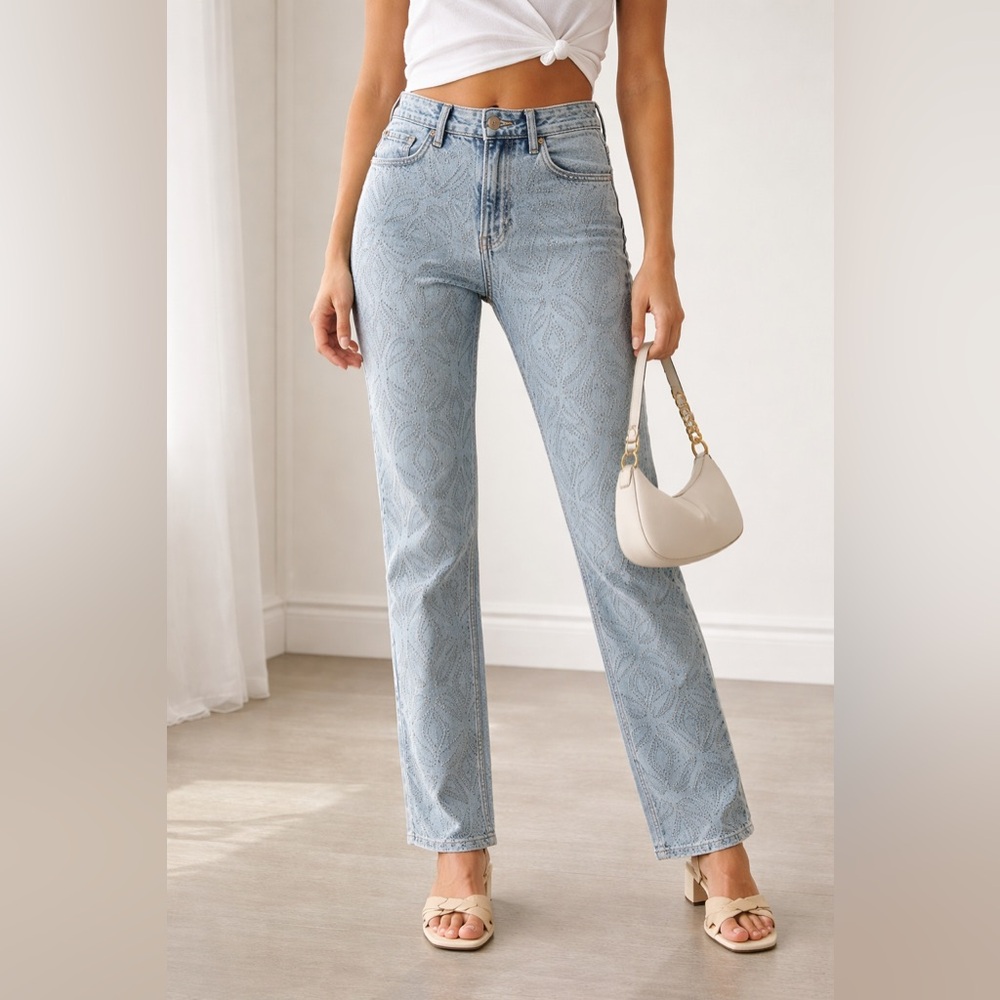 Classic Light Blue Straight Leg Women's Jeans